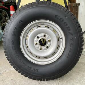 シボレー タホ サバーバン スペアタイヤ 265/75R16 PCD139.7 6穴 GoodYear 1本 Used.