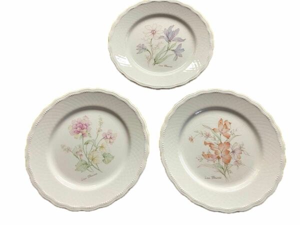 ノリタケ　洋中皿　丸平皿　白地　花柄　3枚セット Nitto Pure & white ケーキ皿　 Noritake 上品