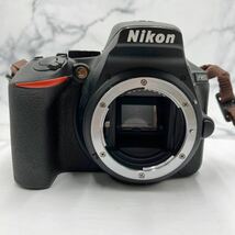 &【売り切り】Nikon ニコン デジタル一眼レフカメラ D5600 18-55mm 1:3.5-5.6G VR ∞-0.257m/0.82ft AF-P DX NIKKOR 現状品_画像10