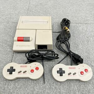 ●【売り切り】Nintendo 任天堂 ニューファミコン ファミコン FC HVC-101 レトロゲーム 動作確認済み 当時物AVケーブル付属