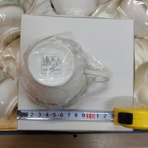 MIKASA ミカサ 洋食器 コーヒーカップ カップ ソーサー 古い保管品 未使用 5客 セット 多少の傷 汚れあり 箱は 傷 汚れあり 現状の売りの画像9