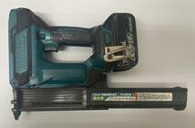 【KKB2918YK】MAKITA FN350D 35mm充電式面木釘打 Li-ionシリーズ 35mm充電式面木釘打_画像8