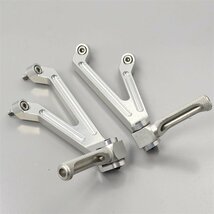 ♪DUCATI SS900ie/後期 社外 アルミ削り出し タンデムステップ 左右SET ハイアップマフラー対応 (D0226B06) 2002年式_画像1