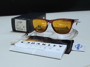 正規品 新品 偏光レンズ付き OAKLEY FROGSKINS オークリー フロッグスキン 24K Polarized ポラライズド Moto Collection サングラス