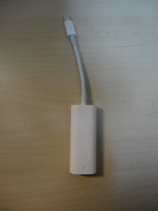 [送料無料 即決] Apple Thunderbolt 3（USB-C）- Thunderbolt 2アダプタ A1790 USED