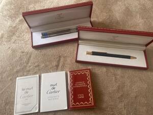 カルティエ　マストドゥ　ボールペン　筆記確認済み　Cartier must de 　ブラック　ゴールド　ツイスト式　替えインク付き　ケース付き