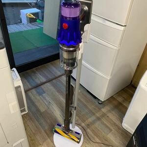 極美品 Dyson ダイソン V12 Detect Slim Fluffy SV20 FF N サイクロン コードレスクリーナー スタンド付き