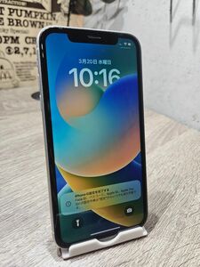 iPhone XR 128GB SIMロック解除済み　スマホ