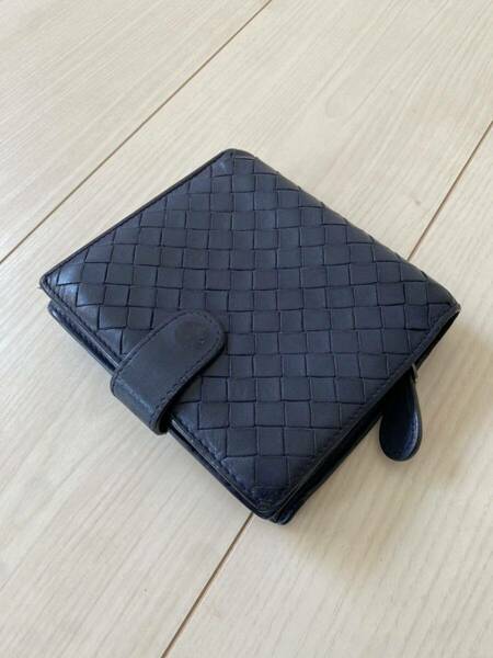 人気！格安！BOTTEGA VENETA ボッテガヴェネタ コンパクト　二つ折り　財布　ミニ財布　ラウンドファスナー　本革 レザー