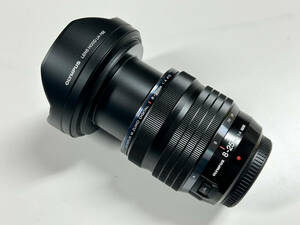 【中古美品】M.ZUIKO DIGITAL ED 8-25mm F4.0 PRO　マイクロフォーサーズ用超広角ズームレンズ　PROレンズ　オリンパス　OMSYSTEM