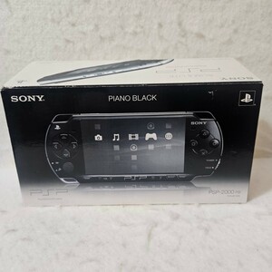 【ジャンク品】 PSP-2000PB ブラック PSP ピアノブラック【匿名配送】モンハンソフトつき@KO