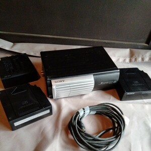  Sony SONY CD CHANGER CDX-656 magazine 3 piece original bus code set old car Heisei era retro Neo Classic CD changer 