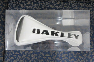 OAKLEY・ オークリー ヘッドカバー・ ホワイト系 DR用・ドライバー用