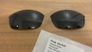 処分価格！★オークリー フラックジャケット用 カスタム偏光レンズ BLACK Color Polarized 新品 Oakley Flak Jacket Sunglasses 