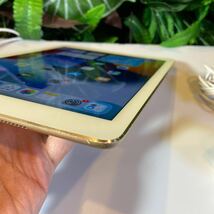 ［美品］Apple iPad Air 第2世代/32GB/SIMフリー/Wi-Fi+Cellular/ゴールド02_画像3