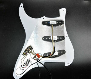 ◆◇ Fender Custom Shop Custom ’54 Stratocaster Pickups Assembly ST54・ST57サイズ パールホワイト ◇◆