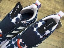 送無 新品 adidas アディダス marimekko マリメッコ 限定 22AW GW7152 アクティブライド2.0 スポーツ スリッポン スニーカー 紺 23.5 ★39_画像9