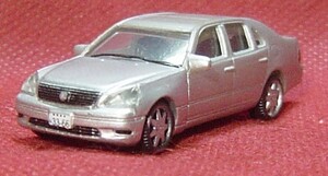 12B13-01　フルタ　チョコエッグ　トヨタ　セルシオ　UCF31　小スケールミニカー　