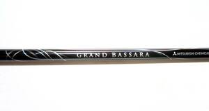 タイトリストスリーブ付き。GRAND BASSARA GB39-LITE シャフト全長45インチ。グリップはお取替え時期近しかな。（グランド バサラ）