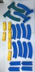  Plarail * rail large amount together / R-02 1/2 direct line rail R-03 bending line rail R-18 slope bending line rail A Mini . legs # bacteria elimination cleaning ending 