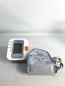 S4414○OMRON オムロン デジタル 自動電子血圧計 上腕式 血圧測定 HEM-7200 HEM-CR24 ヘルスケア ポータブル 動作 OK 訳あり 240313