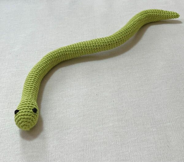 あみぐるみ 緑蛇