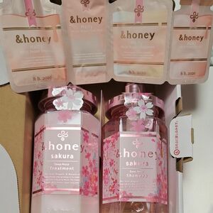 &honey サクラ ディープモイスト シャンプー＆ヘアトリートメント 限定ペアセット 2024ver. 440ml＋445g