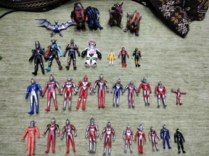 ウルトラマン 仮面ライダー フィギュア ソフビ 人形 戦隊ヒーロー