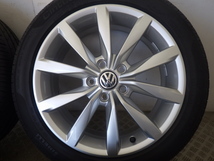 美品 中古 AUCPT VW Golf ゴルフ7 TSIハイライン 2014年4月 純正 17インチ アルミホイール 5G0 601 025 BF タイヤ ピレリ 225/45R17 即決_画像5