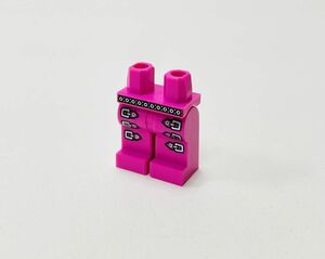 【新品未使用】レゴ　LEGO　ミニフィグ　プリント　レッグ　足　脚　ベルト　ダークピンク