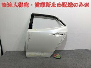 カローラ/スポーツ/ハイブリッド 210/NRE210H/NRE214H/ZWE211H 純正 左 リア ドア バイザー付 ホワイト メタリック トヨタ(135455)