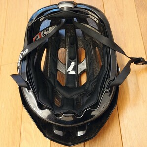 7idp SEVEN idp M4 ヘルメット 中古美品 L XLサイズ トレイル ハーフヘルメット 美品 使用少ないの画像2