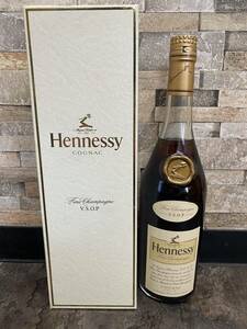 ヘネシー(Hennessy)　V.S.O.P 　フィーヌ シャンパーニュ　700ml　40度