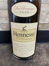ヘネシー(Hennessy)　V.S.O.P 　フィーヌ シャンパーニュ　700ml　40度_画像2