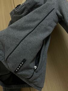  Prada PRADA Logo Parker dark gray 