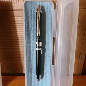ぺんてる ビクーニャEX 多機能ボールペン（ブラック）2色0.7mm＋シャープ0.5mm BXW1375A