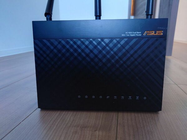 ASUS RT-AC68U ルーター 1300Mbps + 600Mbps ipv6 対応