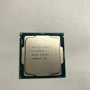 Intel Xeon E3-1225V6 SR32C 3.30GHz /2の画像1