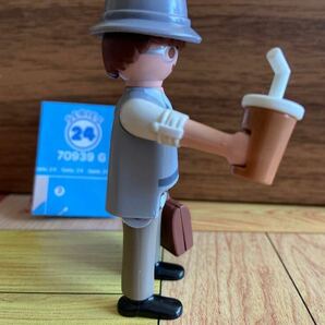 新品プレイモービル figures シリーズ 会社員 ドールハウス ミニチュア Kindly search playmobil yoru!の画像4