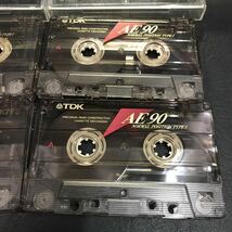 T3094 TDK カセットテープ AE 90分4本セット 当時物 爪あり 音鳴り確認済 中古 録音済み ノーマル TYPE I JAPAN レトロ_画像3