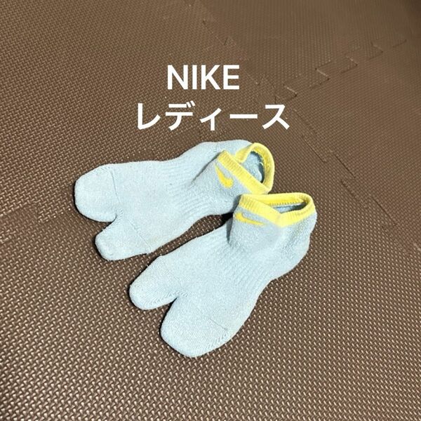 NIKE ナイキ　ソックス　半袖Tシャツ　ランニング　ウォーキング　スポーツ　　ハーフパンツ　ドライフィット　