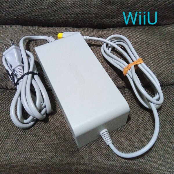Nintendo WiiU　本体　8GB（ホワイト）