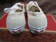 ★493 VANS バンズ 新品オーセンティック スニーカー US8.5 26.5cm VN000EE3WHT ホワイト_画像3