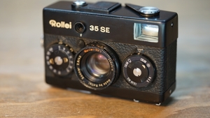 8705 良品 Rollei 35SE 露出計OK 最上級機種 ブラック