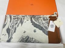 未使用♪ HERMES エルメス　カシシル140 ラ・シテ・カヴァリエール　スカーフ　馬　ロデオ　ショール_画像3