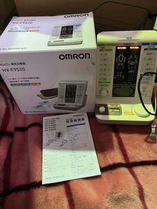 OMRON オムロン 電気治療器 HV-F9520 温熱治療 こり 痛み 温熱 温熱治療 家庭用 健康 健康機器 電気治療 現状売り切り