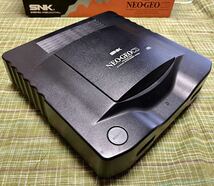 SNK NEOGEO-CD ネオジオCD 本体、未使用コントローラー、箱、チラシ_画像3