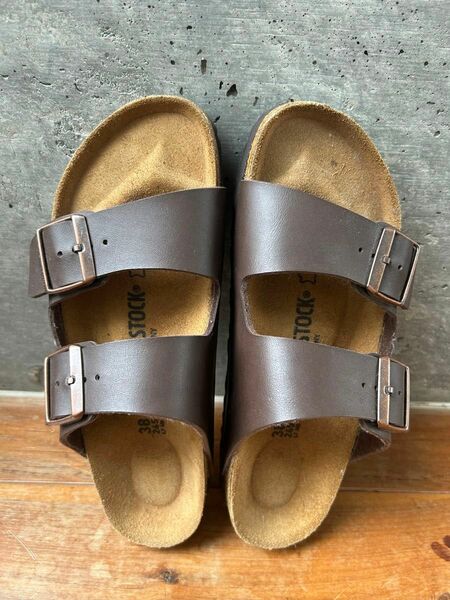 新品未使用BIRKENSTOCK ビルケン アリゾナダークブラウン38サイズ