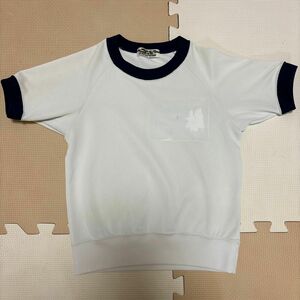 小学生　体操服　半袖　130 中古品