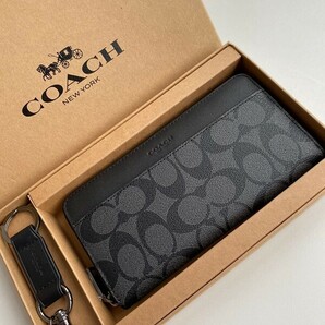 コーチ COACH アウトレット 長財布 メンズ PVC ブラック F58112 小銭入れあり キーホルダー付き 新品未使用の画像1